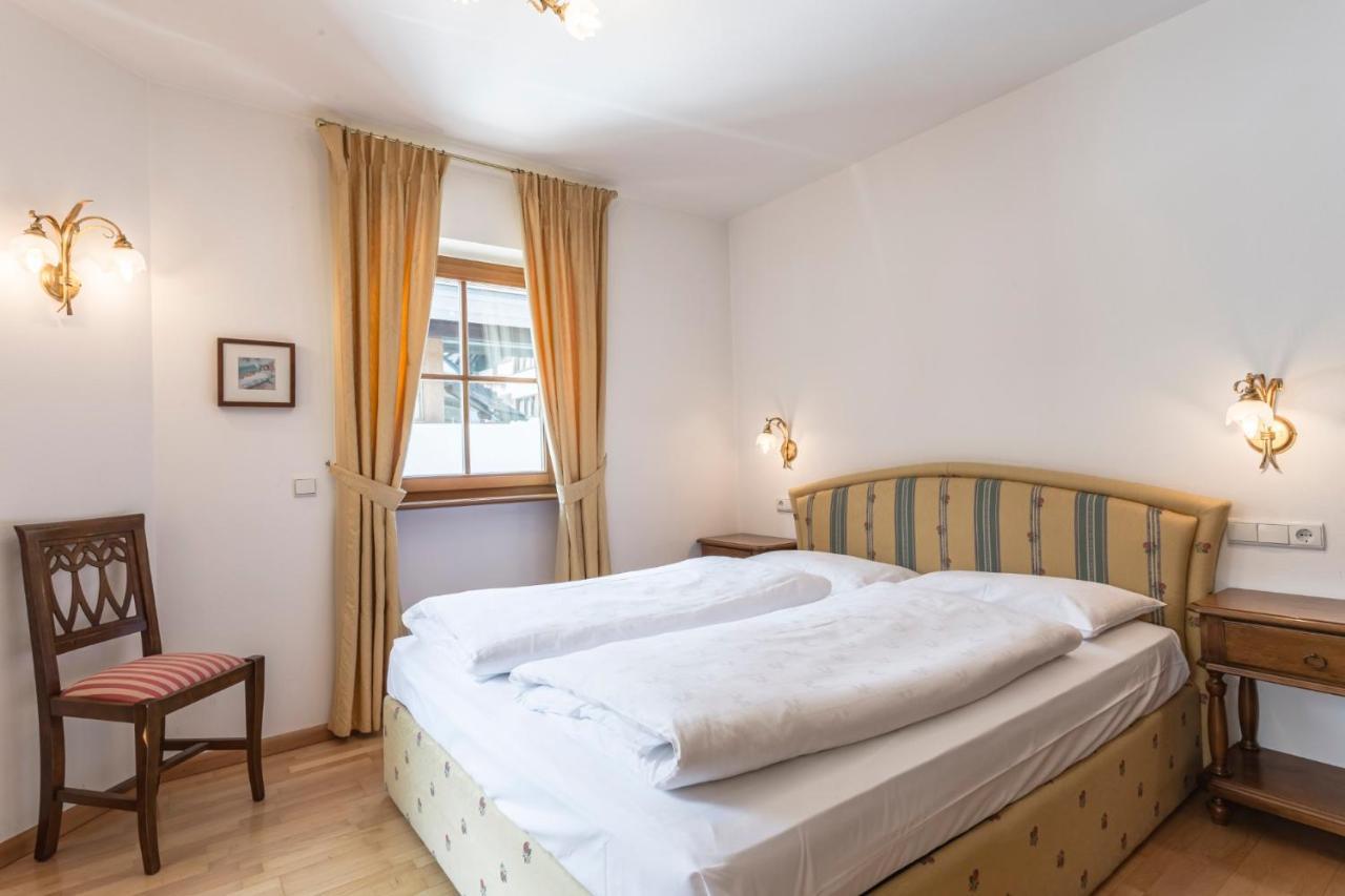 Residence Castel オルティゼーイ エクステリア 写真